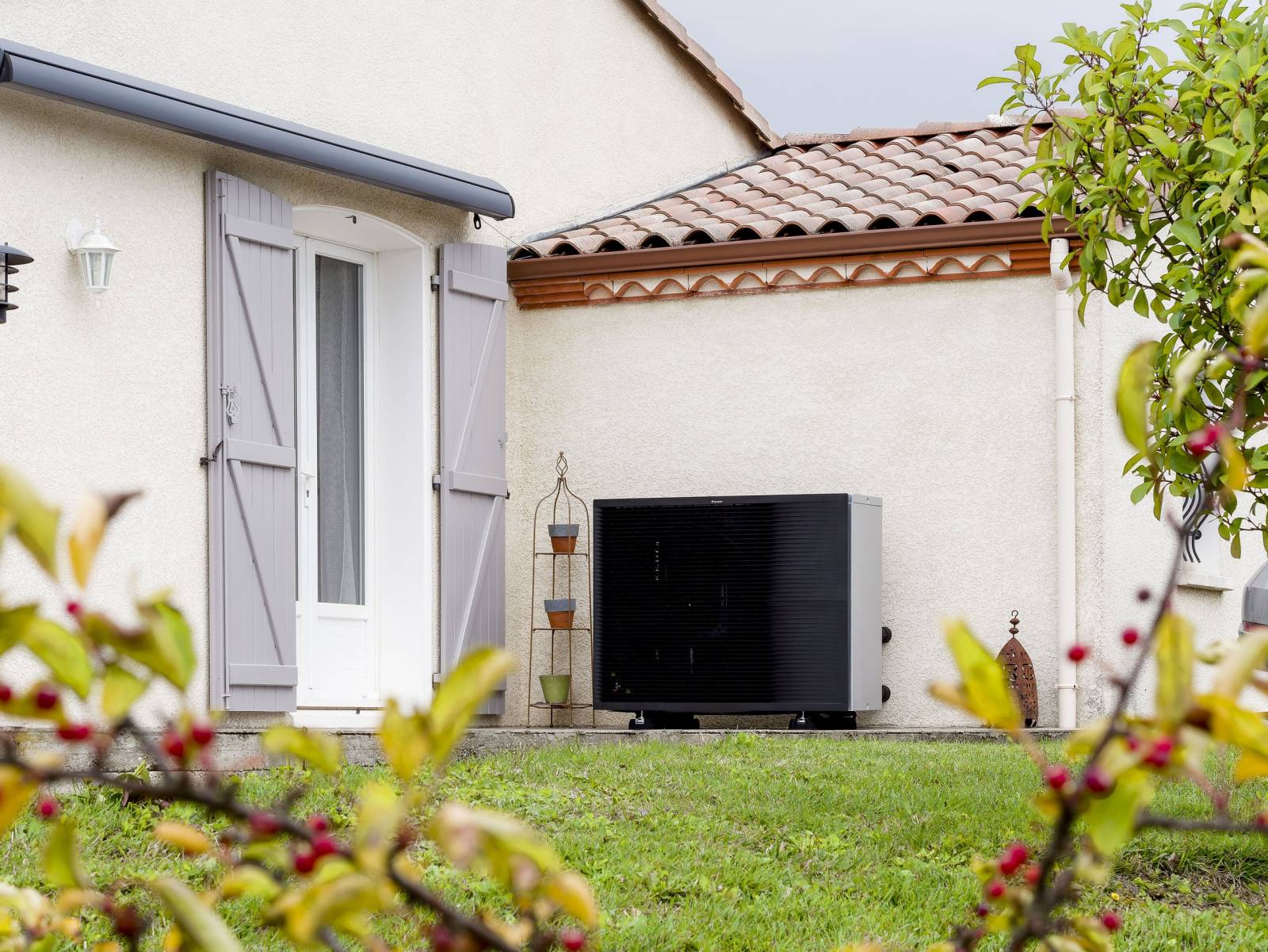 Installation de pompe à chaleur Air-Air Daikin certifiée RGE à Annecy - Étude gratuite et économies d'énergie